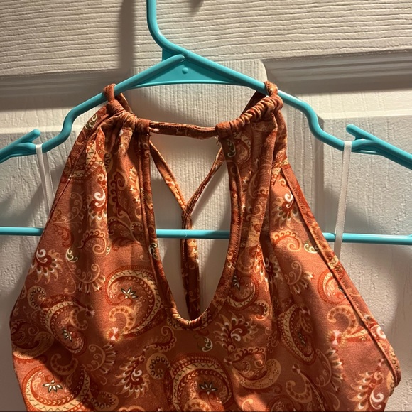 Patterned halter dress - Picture 4 of 4